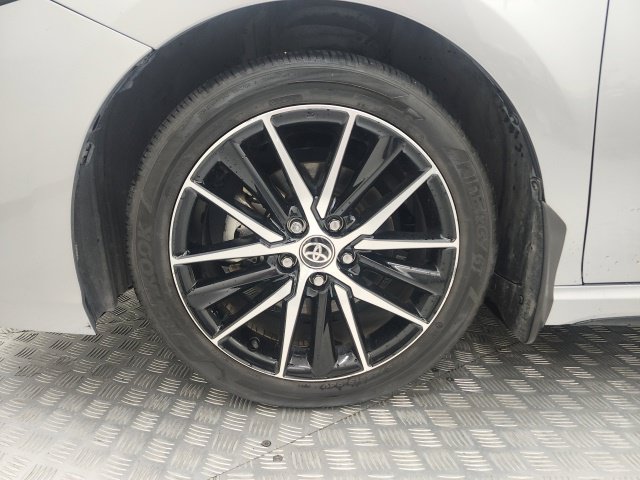 Certified 2024 Toyota Camry SE FWD image 9