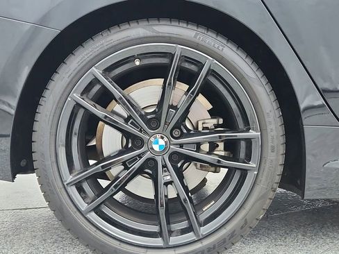 Used 2022 BMW 330i Sedan w/ M Sport Package image 13