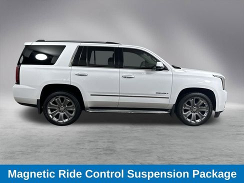 Used 2015 GMC Yukon Denali w/ Open Road Package image 11