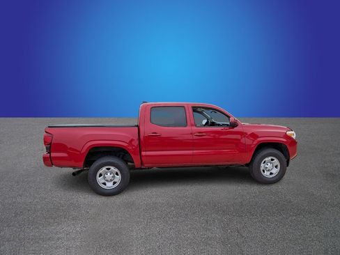 Used 2023 Toyota Tacoma SR AWD/4WD image 5