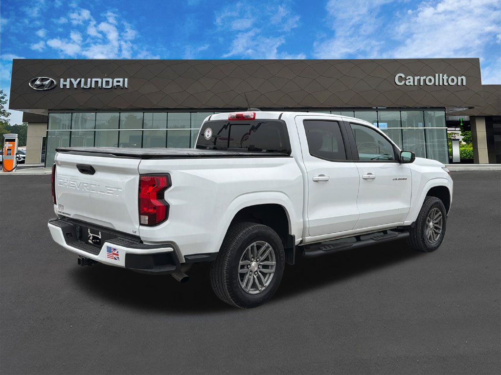Used 2024 Chevrolet Colorado LT w/ LT Convenience Package II RWD image 5