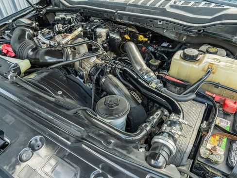 Used 2019 Ford F350 Platinum w/ Platinum Ultimate Package image 15