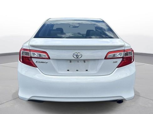 Used 2013 Toyota Camry SE FWD image 7
