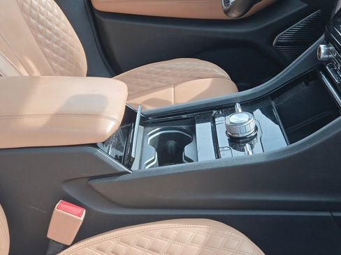 Used 2023 Jeep Grand Cherokee Summit w/ Advanced Protech Group IV image 10