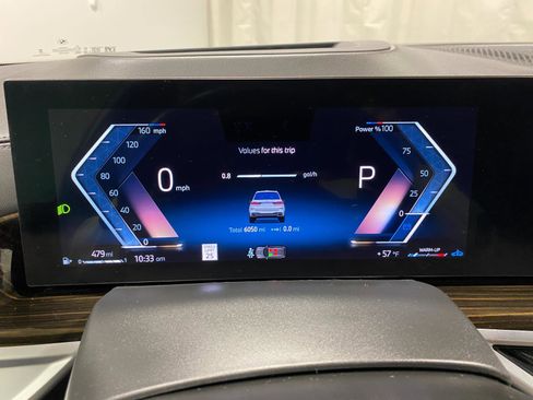 Used 2025 BMW X7 xDrive40i w/ M Sport Package image 14