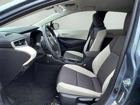 New 2026 Toyota Corolla LE FWD image 17