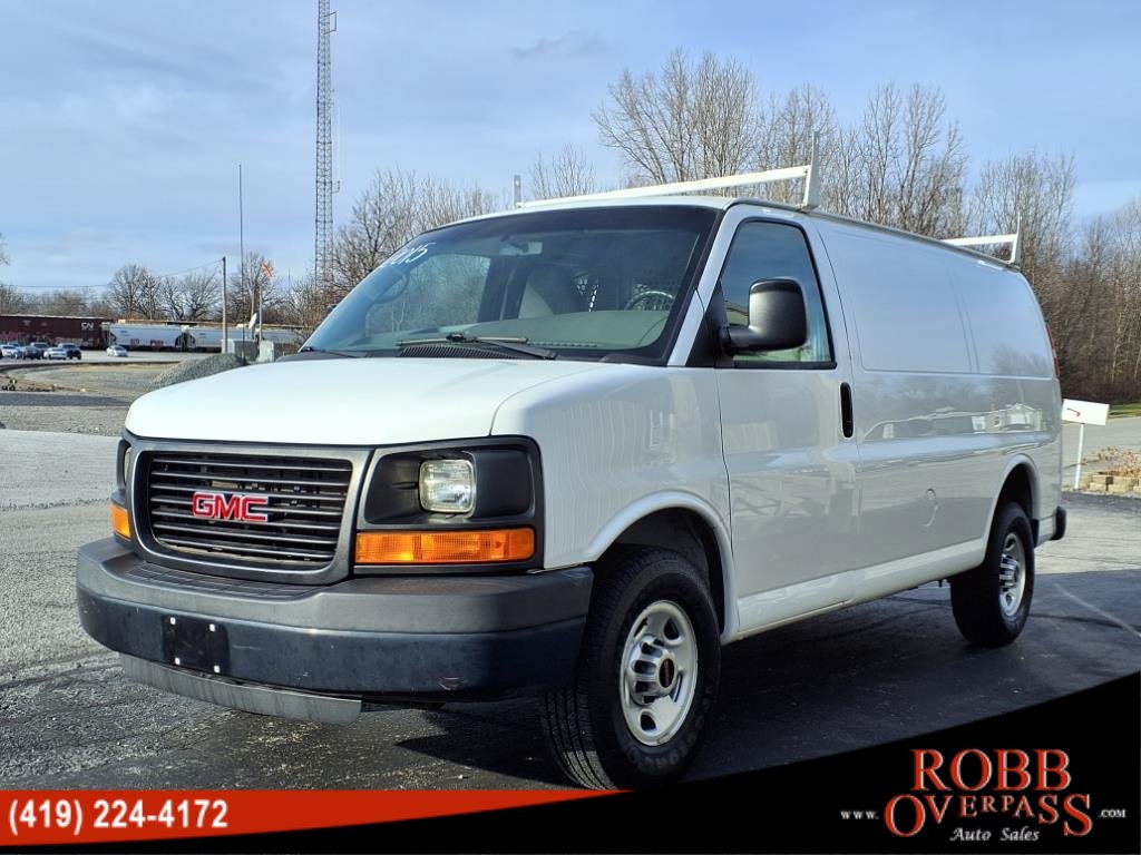 Used 2015 GMC Savana 2500 RWD image 1