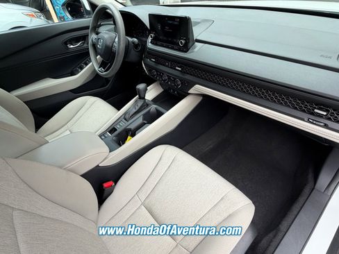 Used 2023 Honda Accord EX image 16