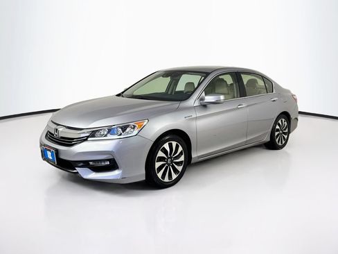 Used 2017 Honda Accord EX-L image 3