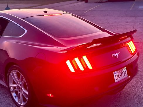 Used 2017 Ford Mustang Premium w/ Pony Package RWD image 36