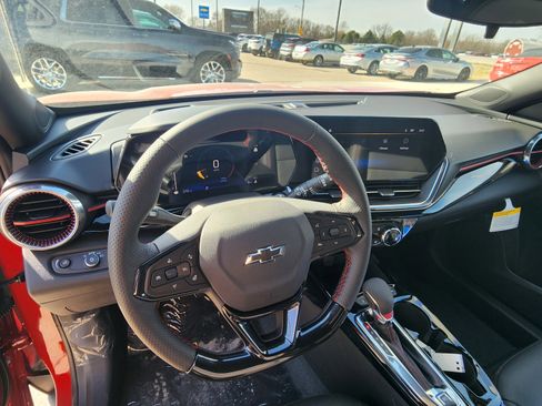 New 2026 Chevrolet Trax RS image 11