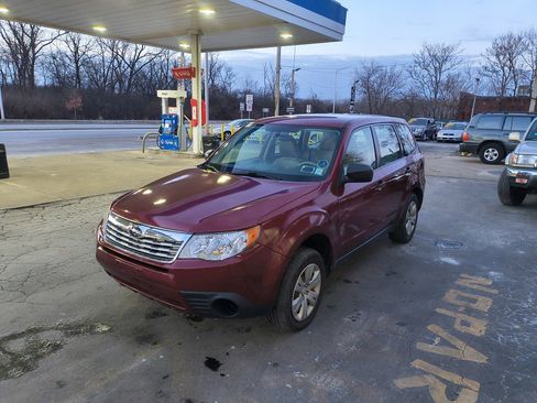 Used 2010 Subaru Forester 2.5X image 1