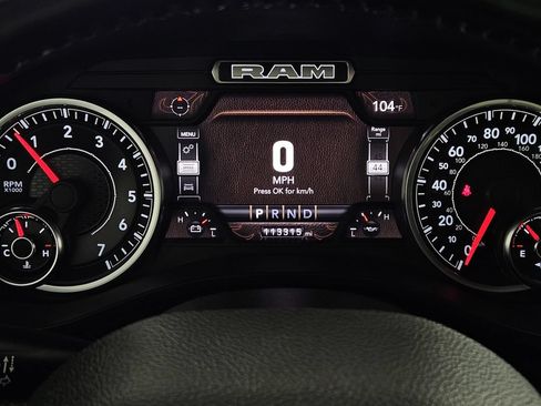 Used 2023 RAM 1500 Laramie AWD/4WD image 11