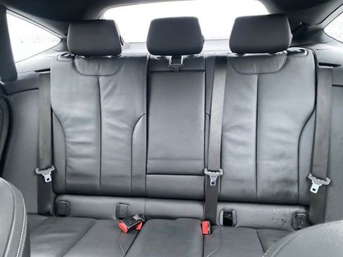 Used 2019 BMW 330i Gran Turismo xDrive w/ M Sport Package image 18