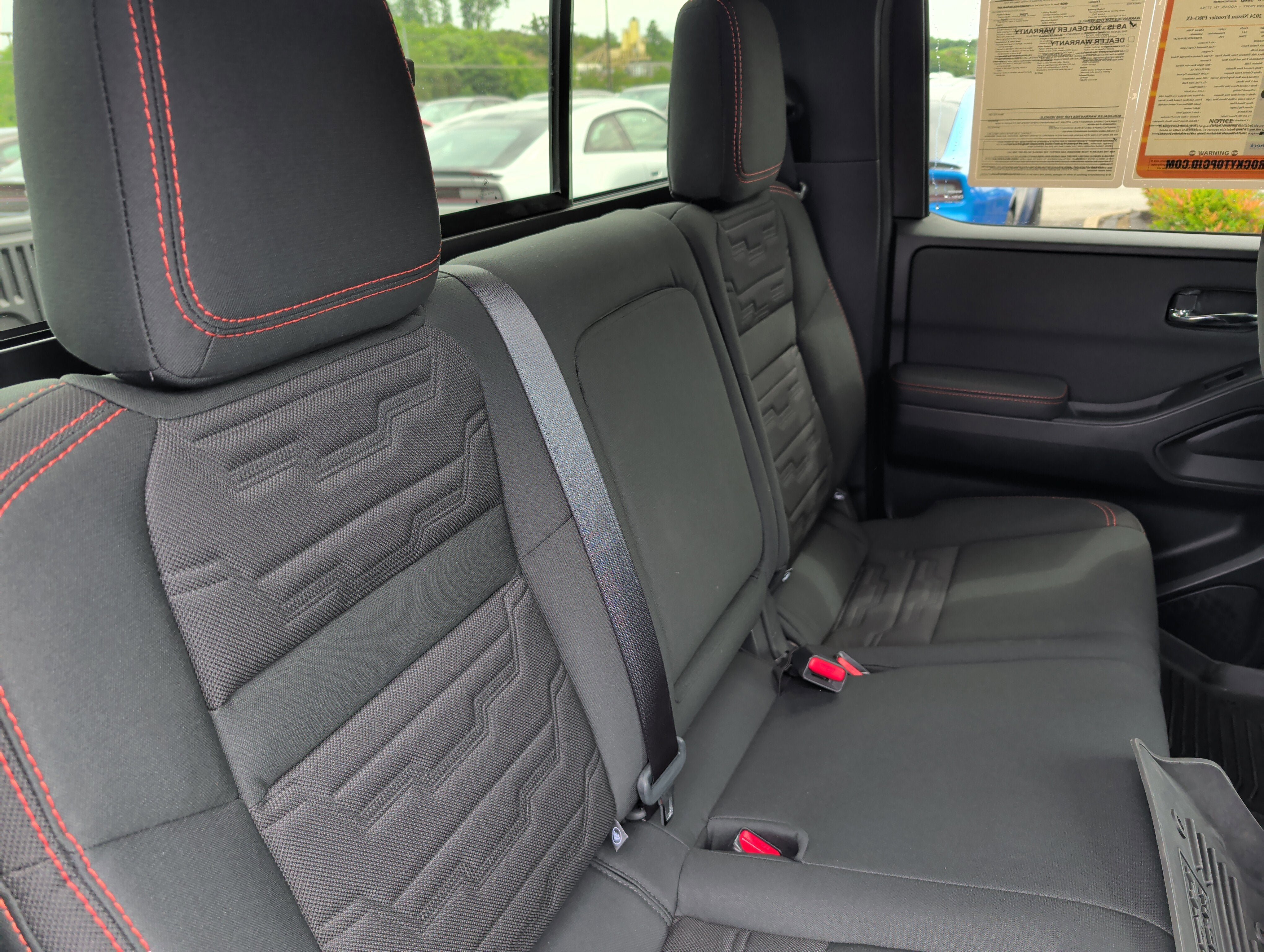 Used 2024 Nissan Frontier PRO-4X w/ Pro Convenience Package AWD/4WD image 22
