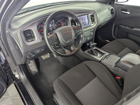 Used 2023 Dodge Charger R/T w/ Blacktop Package image 11