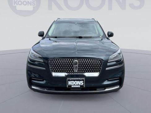 Used 2023 Lincoln Aviator Reserve w/ Equipment Group 201A AWD/4WD image 11