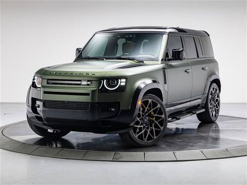 Used 2026 Land Rover Defender 110 X-Dynamic SE AWD/4WD image 1