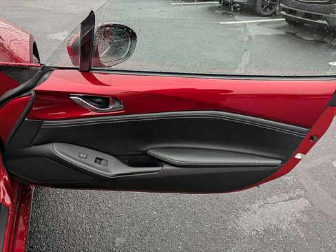 New 2025 MAZDA MX-5 Miata RF Grand Touring image 25