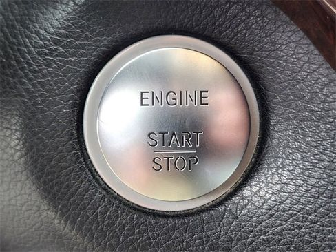 Certified 2016 Mercedes-Benz GLE 350 4MATIC image 31