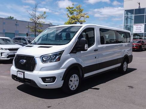 Used 2023 Ford Transit 350 XLT RWD image 4