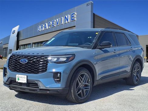 New 2026 Ford Explorer ST-Line image 8