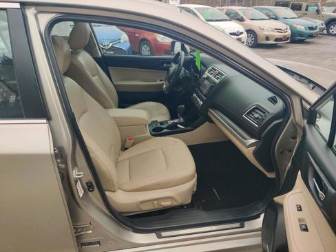 Used 2016 Subaru Legacy 2.5i Limited AWD/4WD image 17