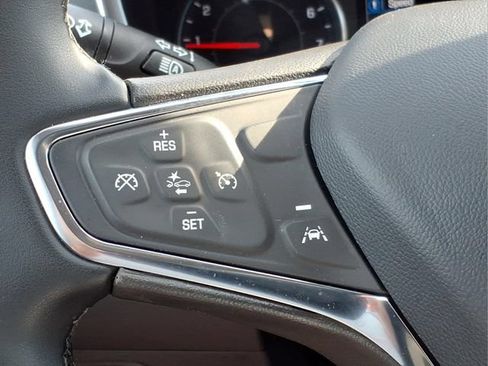 Used 2024 Chevrolet Equinox LT w/ LPO, Floor Liner Package FWD image 25