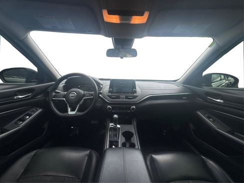 Used 2020 Nissan Altima 2.5 SR FWD image 18