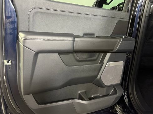 Used 2025 Ford F150 Lariat AWD/4WD image 29