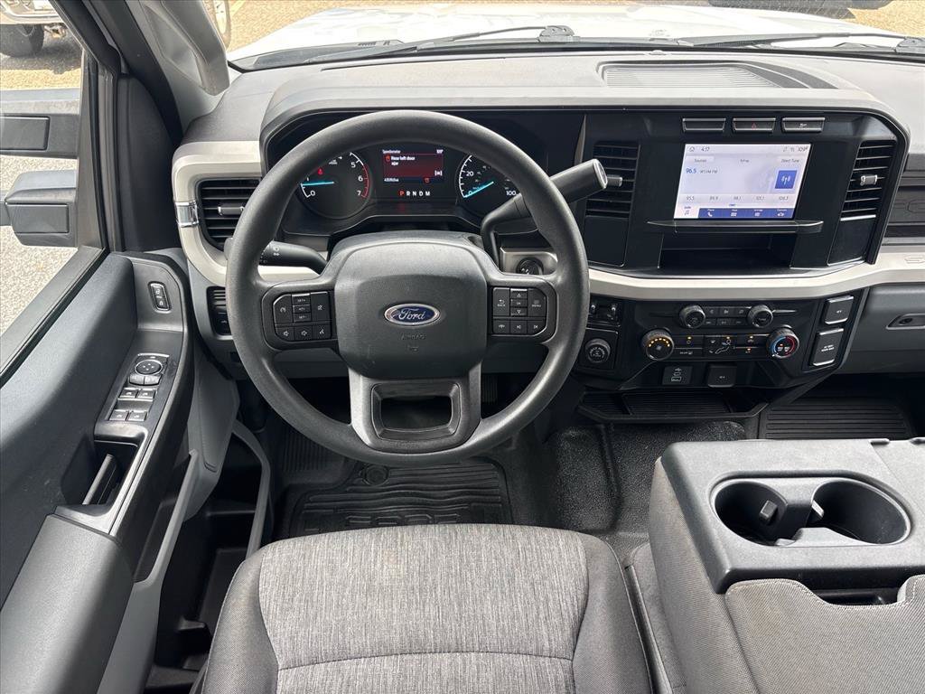 Used 2023 Ford F250 XL w/ XL Chrome Package RWD image 14