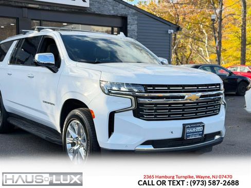 Used 2023 Chevrolet Suburban Premier image 7