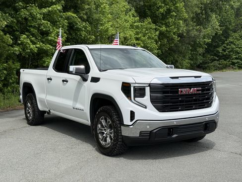New 2025 GMC Sierra 1500 Pro w/ Pro Value Package image 3