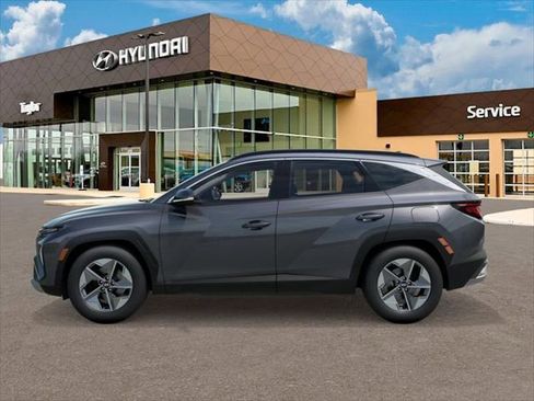 New 2026 Hyundai Tucson SEL image 3