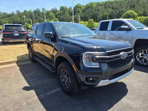 Used 2025 Ford Ranger XLT w/ Equipment Group 301A High AWD/4WD image 3