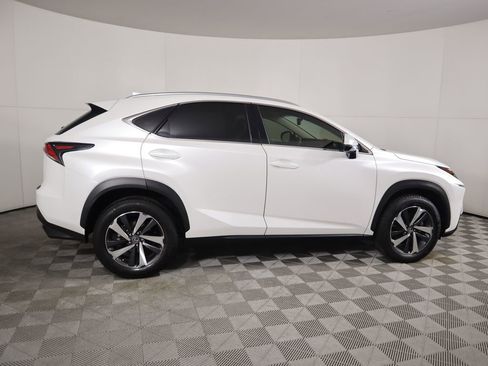 Used 2018 Lexus NX 300 FWD w/ Premium Package image 4