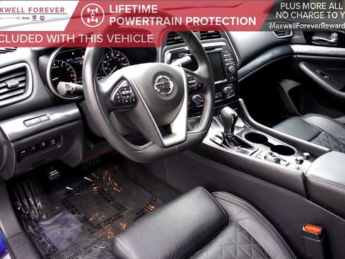 Used 2021 Nissan Maxima Platinum w/ Sport Mat Group image 10