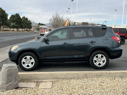 Used 2012 Toyota RAV4 4WD V6 w/ Tow Prep Pkg image 6
