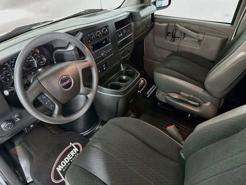Used 2025 GMC Savana 2500 w/ Driver Convenience Package RWD image 8