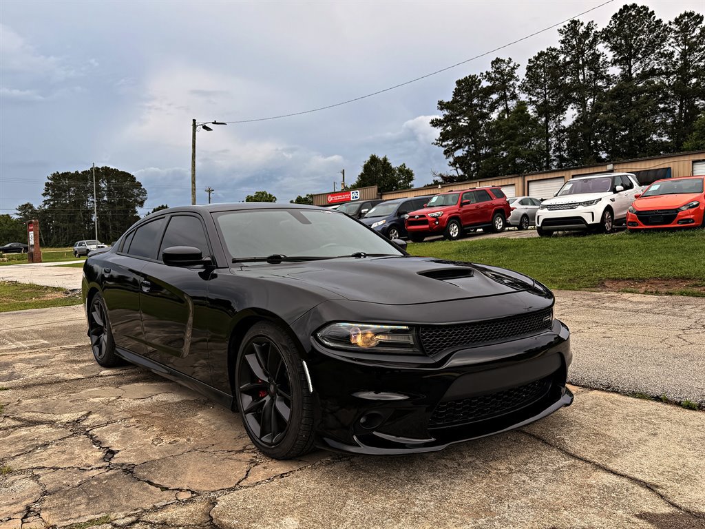 Used 2016 Dodge Charger R/T Scat Pack RWD image 3