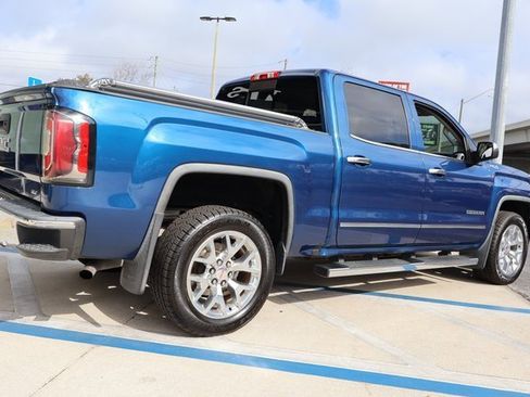 Used 2017 GMC Sierra 1500 SLT w/ SLT Premium Package image 7