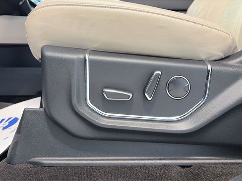 Certified 2023 Ford Expedition Max Platinum AWD/4WD image 26