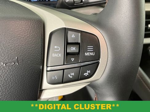 New 2026 Ford Explorer Active image 18