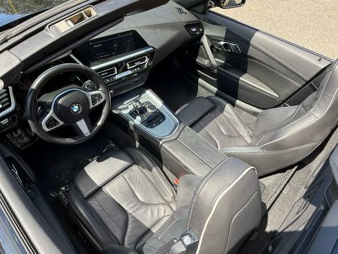 Used 2019 BMW Z4 sDrive30i w/ M Sport Package image 28