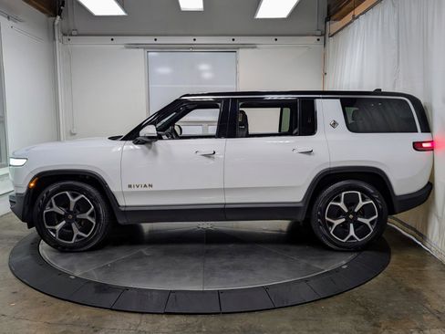 Used 2024 Rivian R1S Adventure AWD/4WD image 6