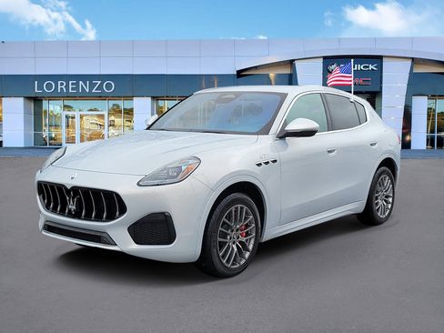 Used 2023 Maserati Grecale GT image 1