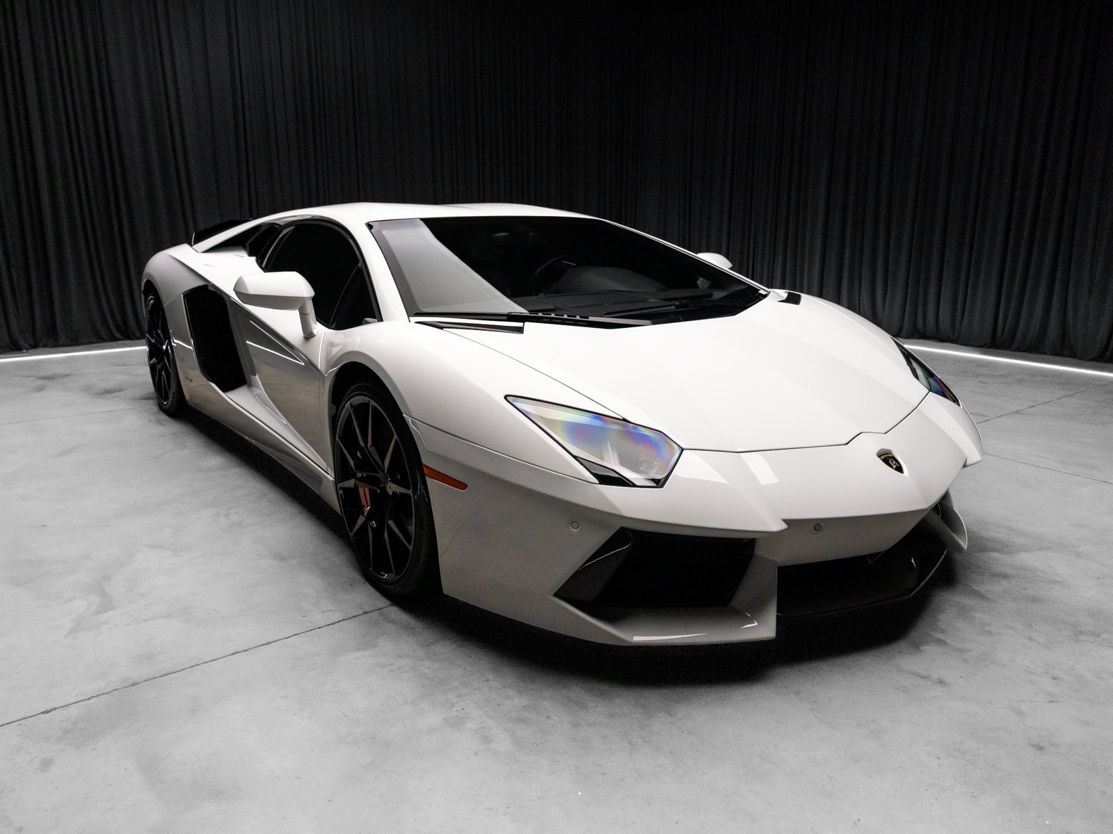 Used 2014 Lamborghini Aventador LP 700-4 AWD/4WD image 13
