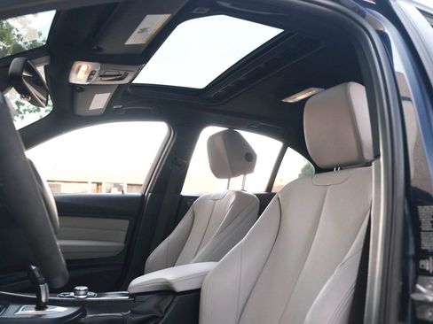 Used 2013 BMW 335i xDrive Sedan image 22