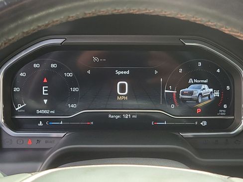Certified 2024 GMC Sierra 1500 AT4 w/ Technology Package AWD/4WD image 12