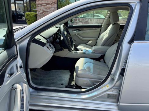 Used 2011 Cadillac CTS Performance RWD image 25